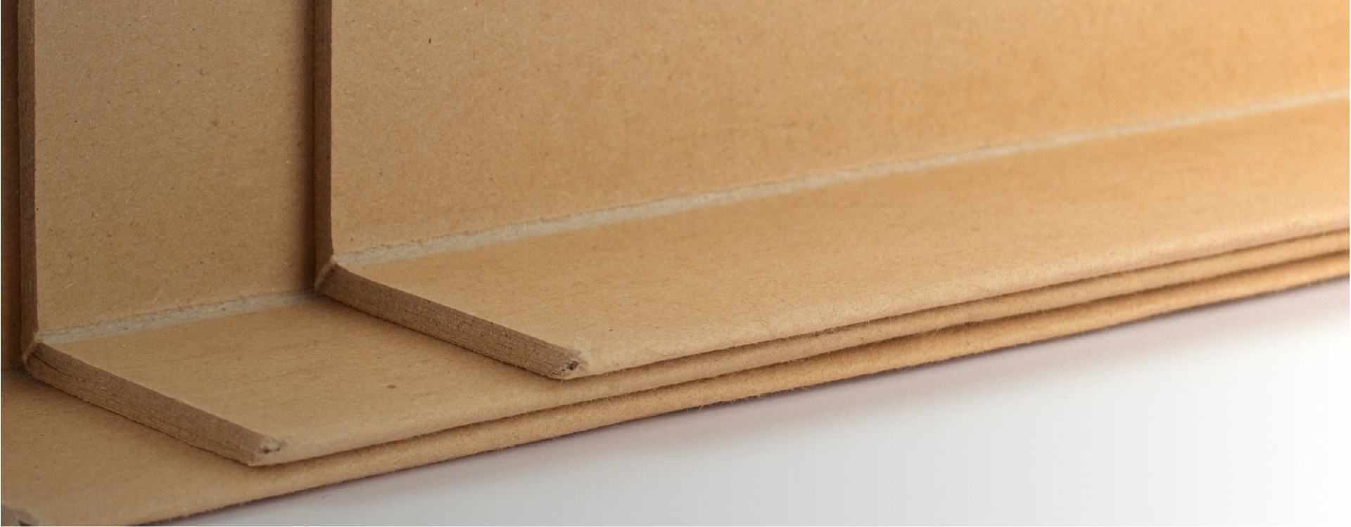 LES CORNIÈRES EN CARTON SONT LA SOLUTION POUR PROTÉGER VOS EXPÉDITIONS.